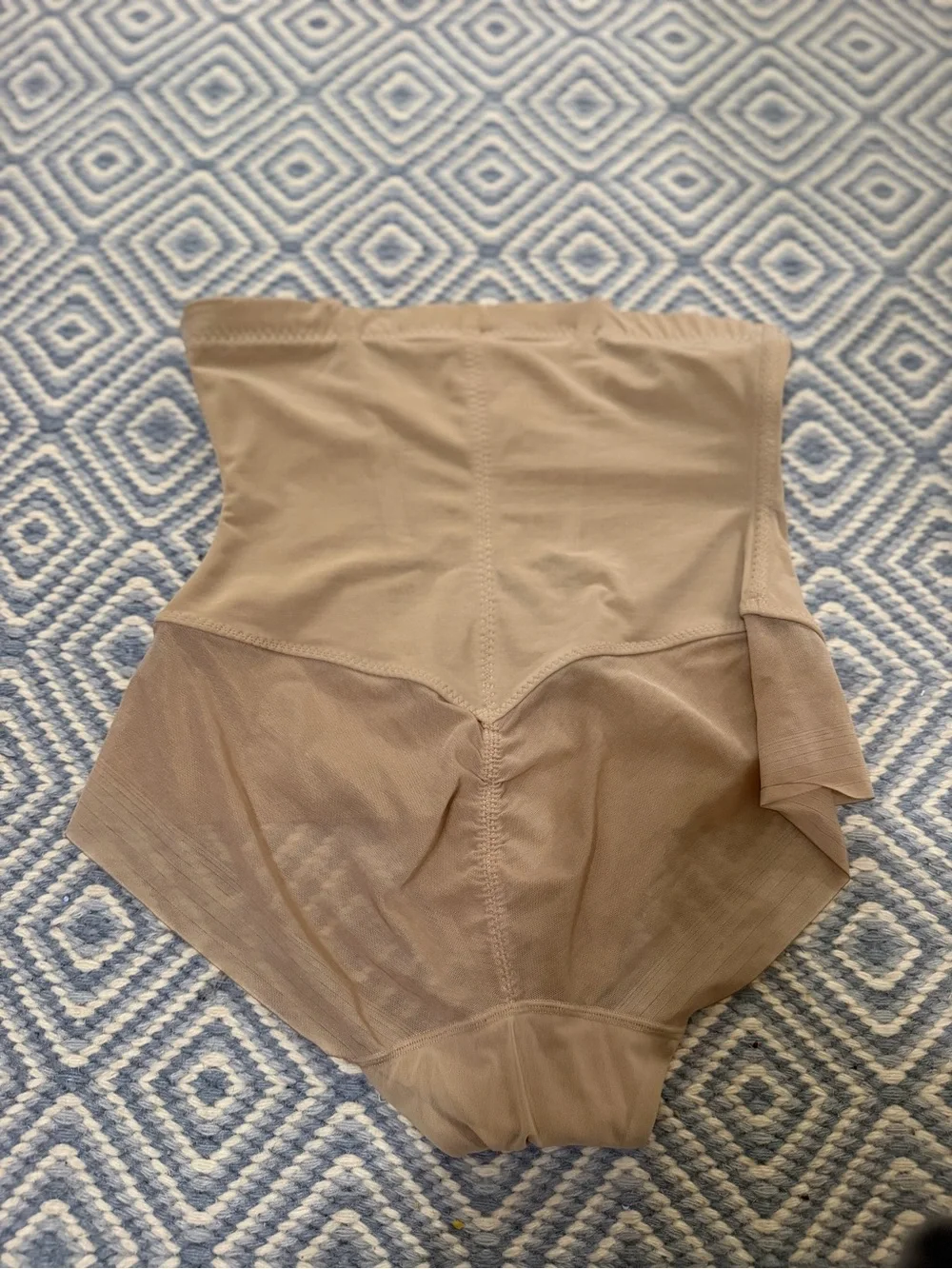 Women’s Honeylove SuperPower Briefs in color Sand